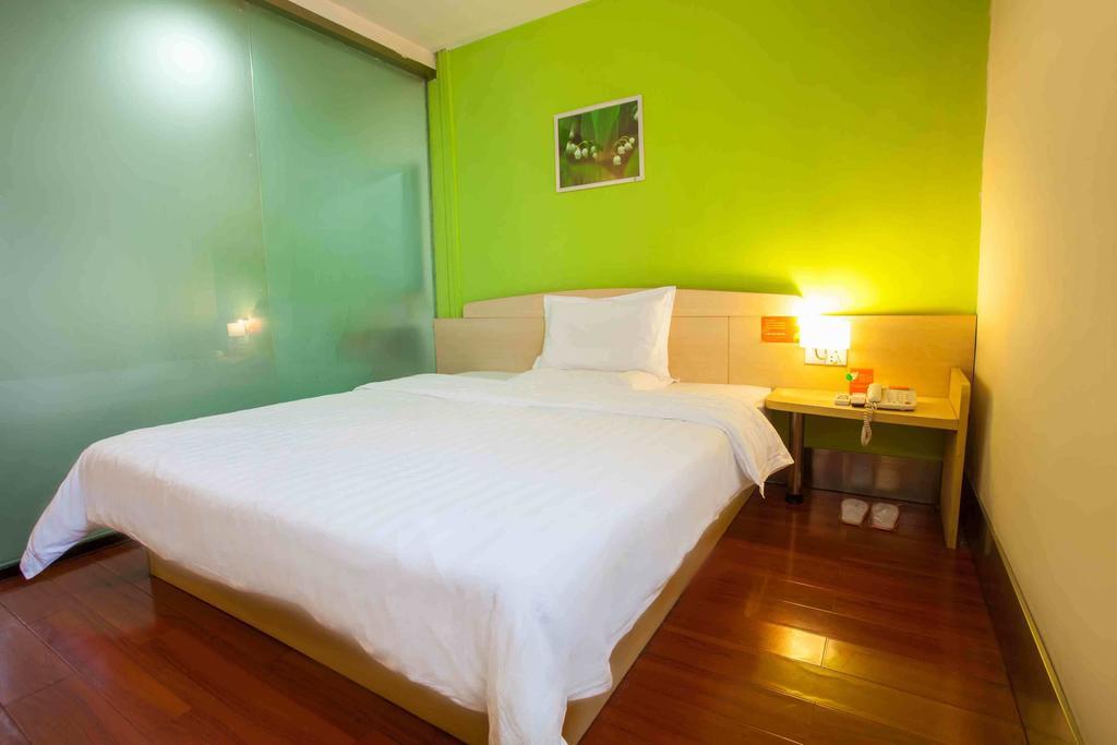 7Days Inn Beijing Xiaocun Subway Station Номер фото